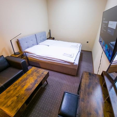 Motel Olympland Трутнов Екстер'єр фото